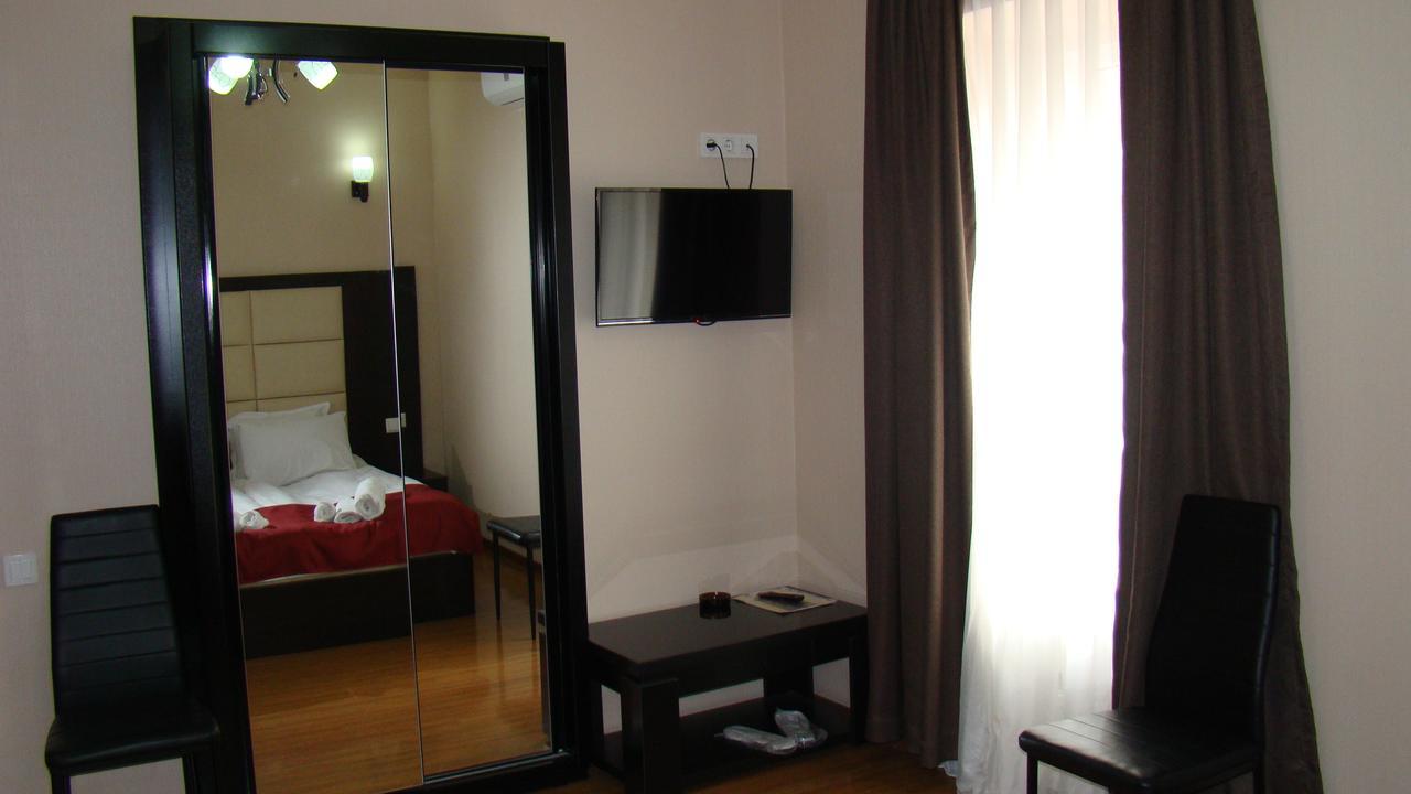 Hotel White Neptun Georgia Tiflis Exterior foto